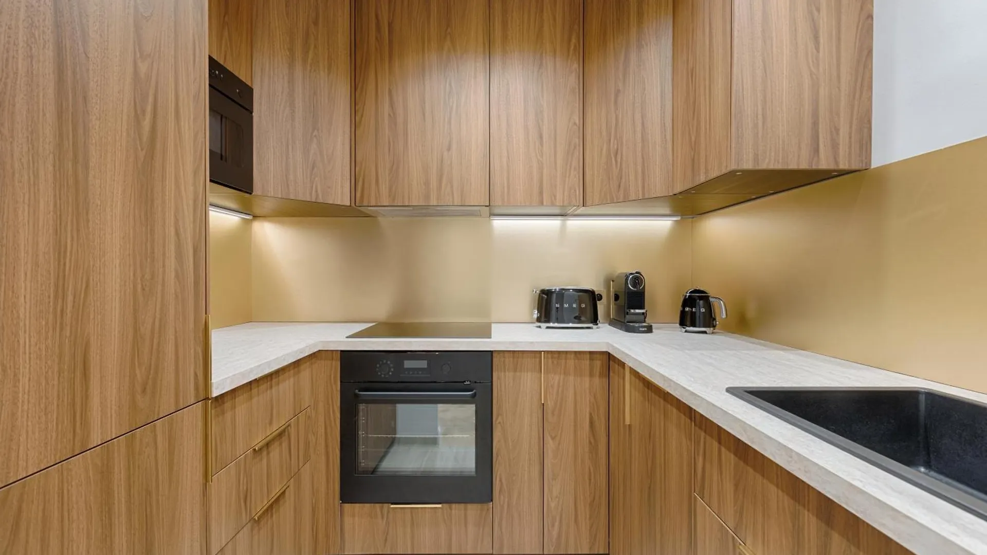 Stunning 2 Bedroom At Montparnasse Apartment
